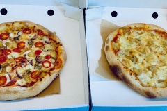 pizzas-in-pizza-boxes