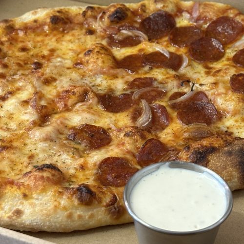 5 ingredient Garlic & herb dip served with pizza.