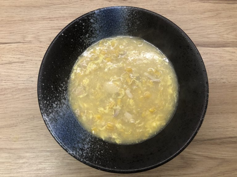 Chicken Sweetcorn Soup (Chinese Takeaway Style)